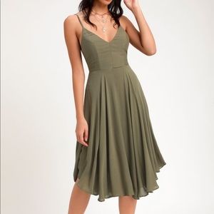 Lulu’s Troulos Olive Green Lace-Up Midi Dress